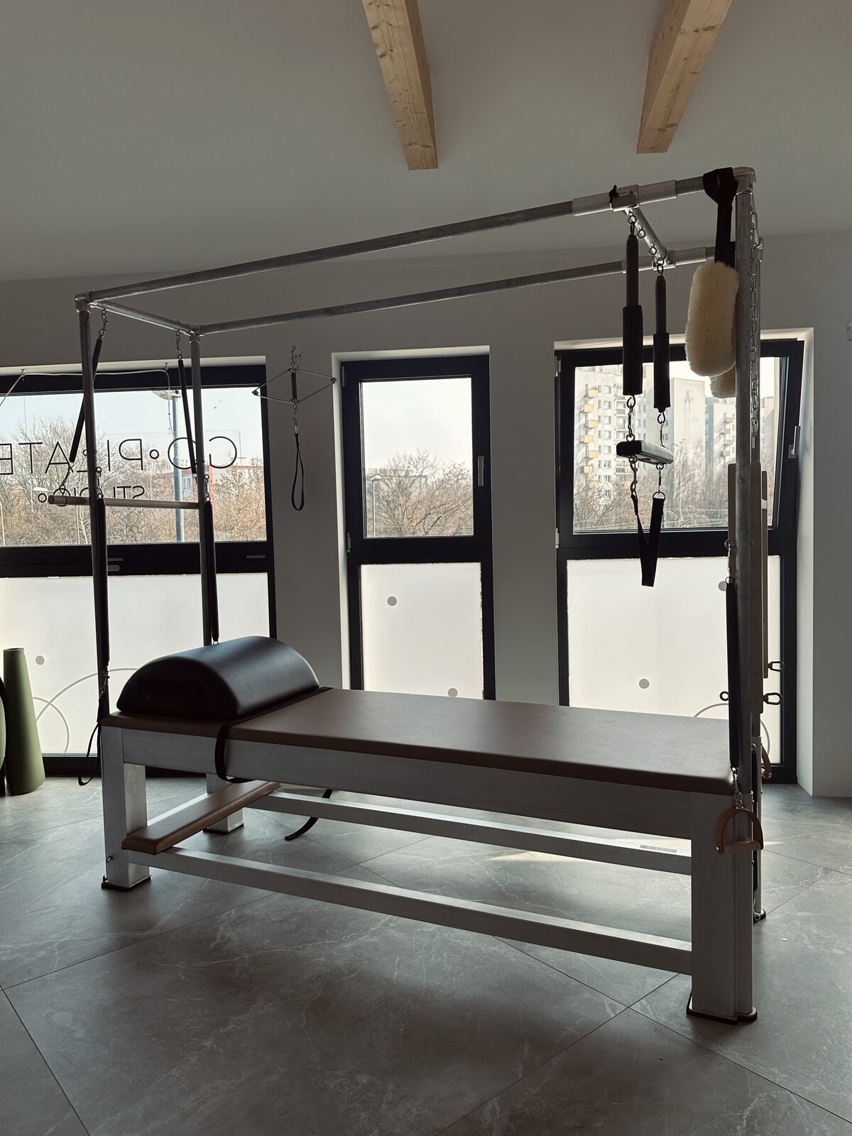 Cadillac / Trapeze Table